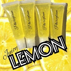 Lemon Flavor and Scented Lip Gloss